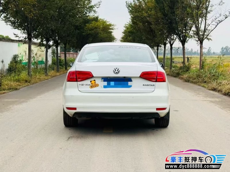 16年大众速腾轿车抵押车出售