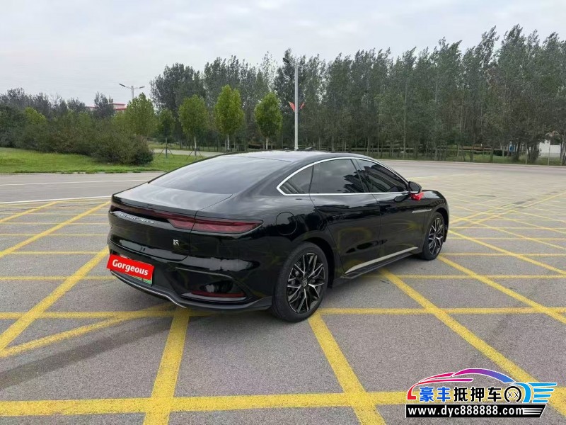 25年比亚迪汉轿车抵押车出售