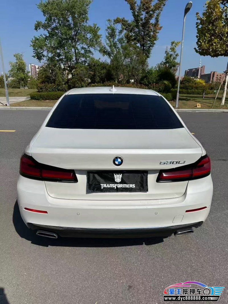 22年宝马5系轿车抵押车出售