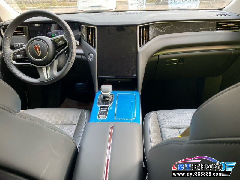 25年红旗HS7轿车抵押车出售