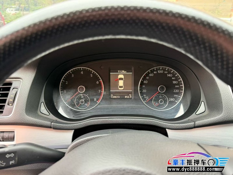14年大众帕萨特轿车抵押车出售