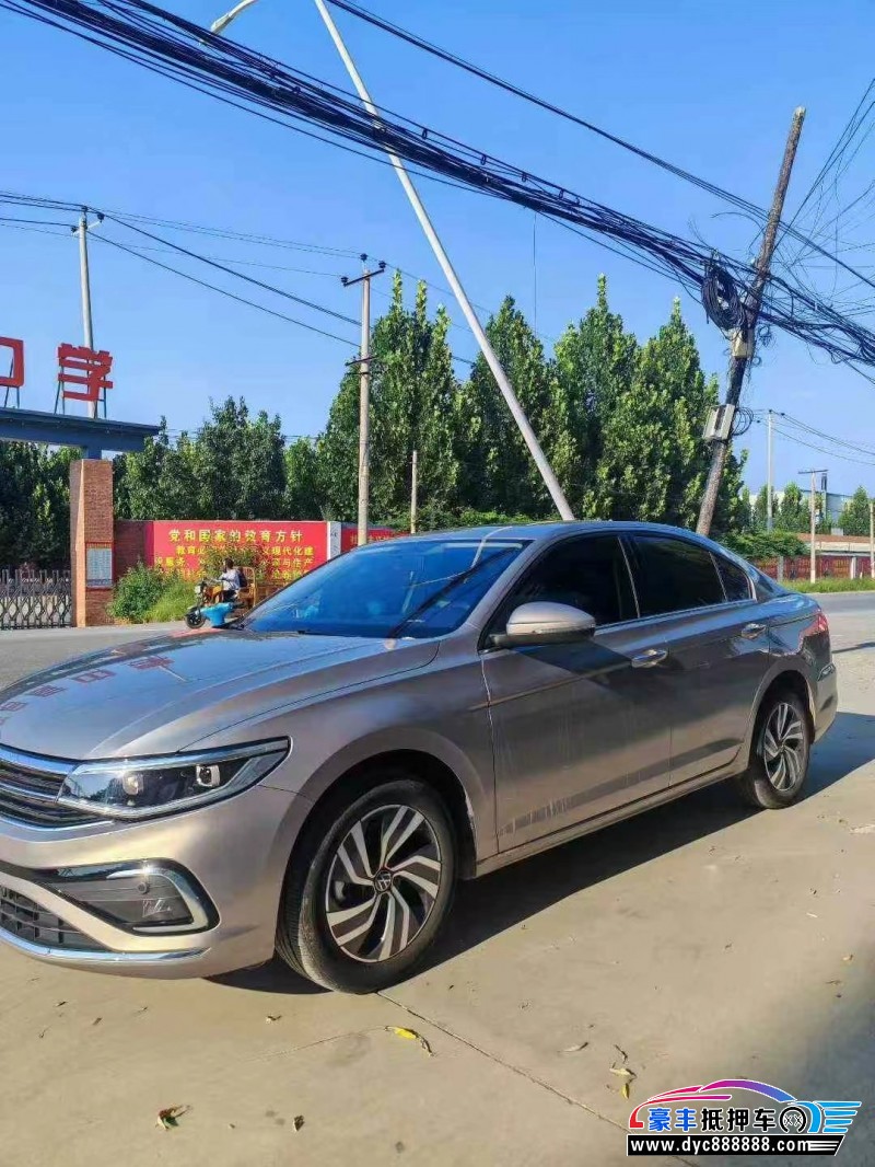 22年大众宝来轿车抵押车出售