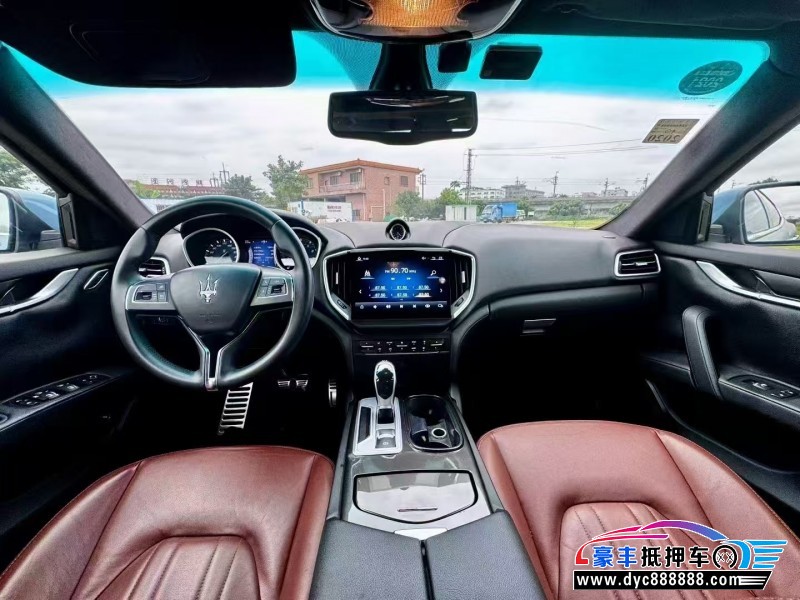 16年玛莎拉蒂Ghibli轿车抵押车出售