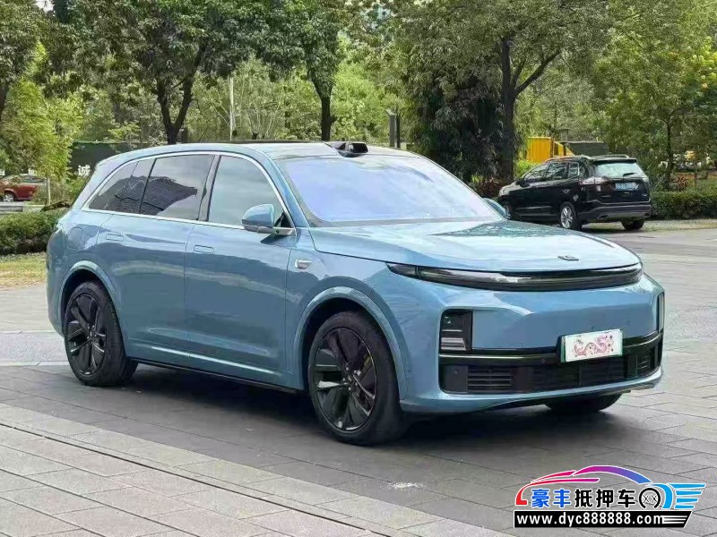 23年理想L7轿车抵押车出售