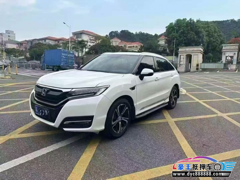 18年本田UR-V轿车抵押车出售