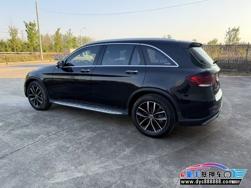 21年奔驰GLC轿车抵押车出售