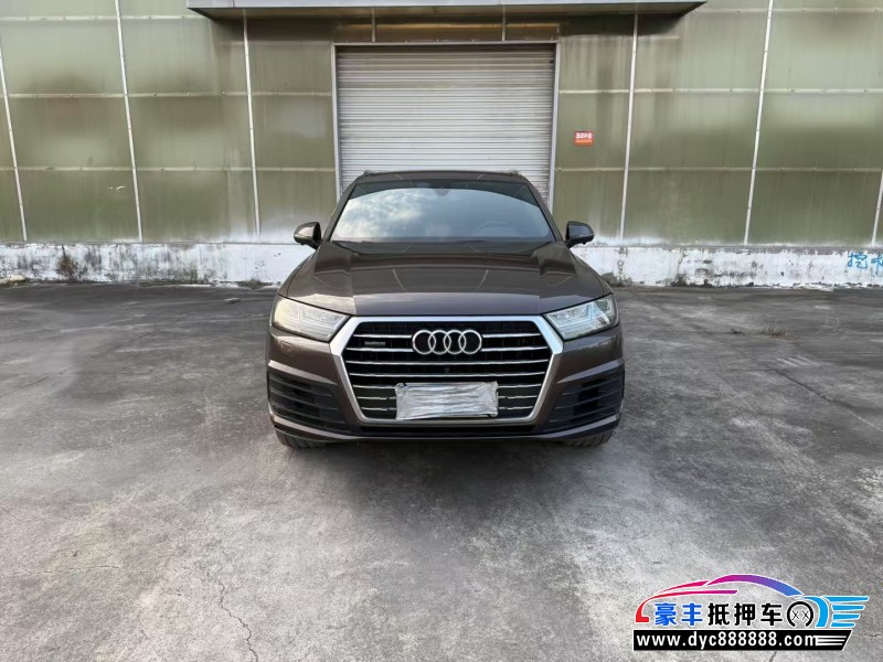 19年奥迪Q7轿车抵押车出售