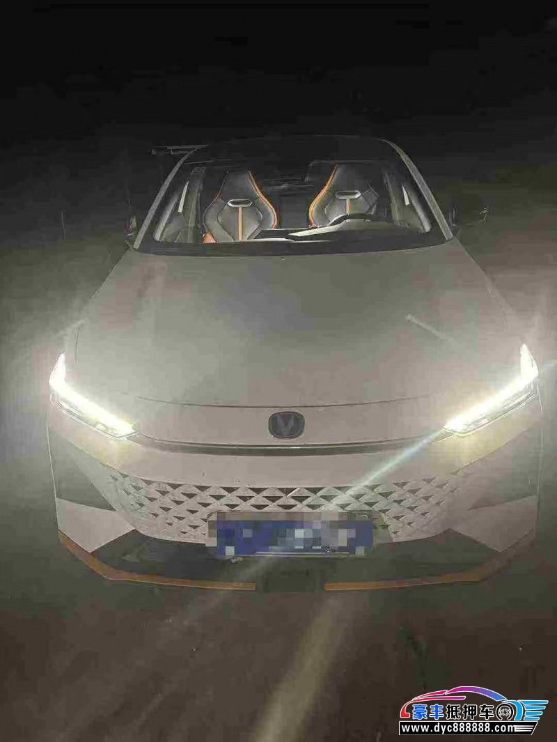 24年长安长安UNI轿车抵押车出售