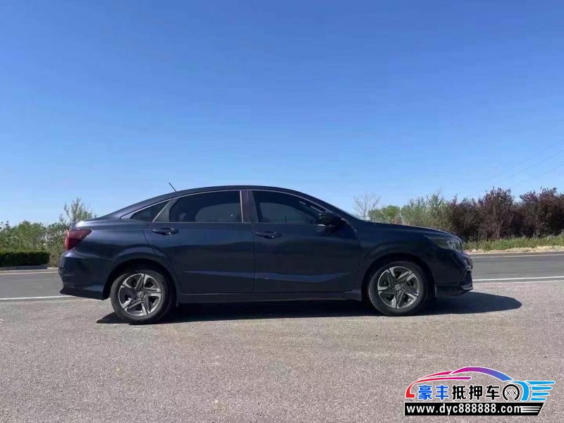 21年本田享域轿车抵押车出售