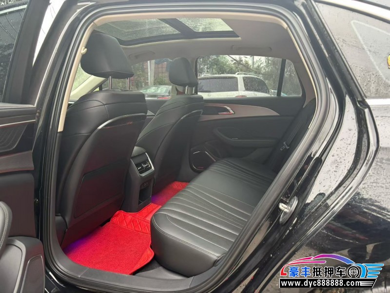 24年红旗H5轿车抵押车出售