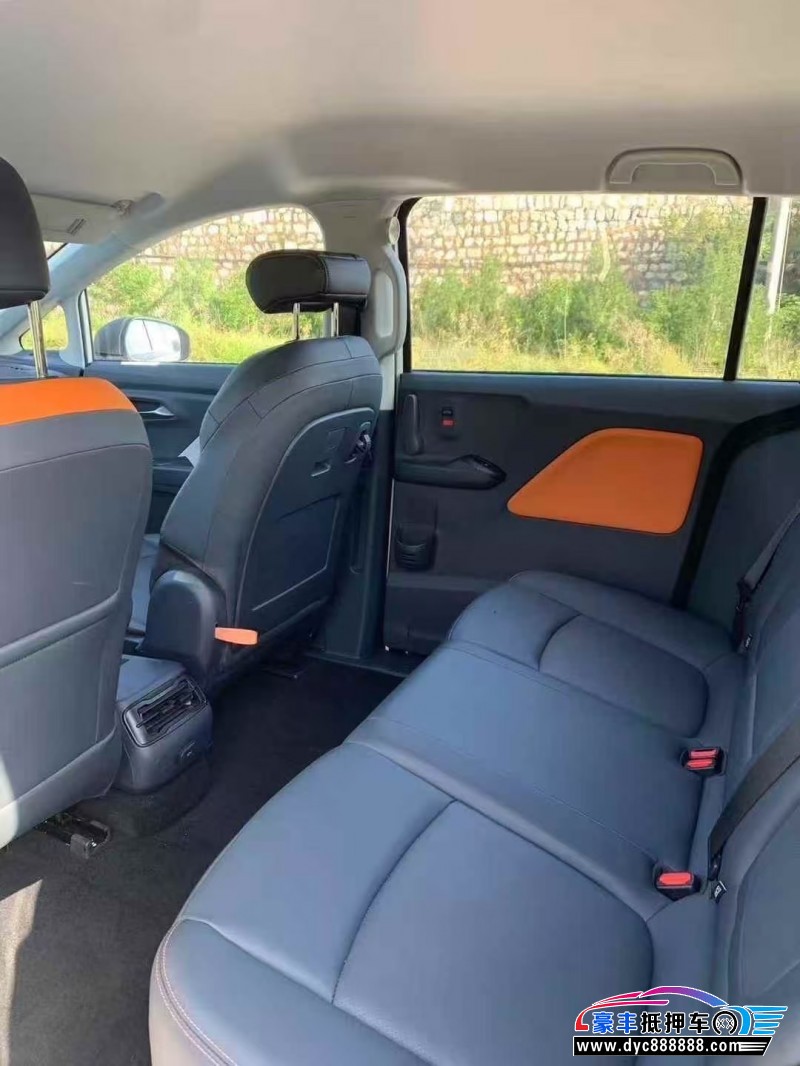 25年奔腾奔腾NAT轿车抵押车出售