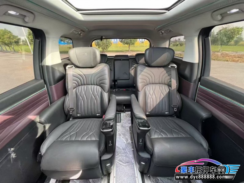 23年传祺M8轿车抵押车出售