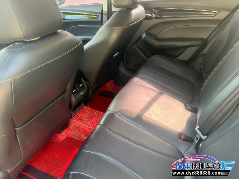 23年荣威i5轿车抵押车出售