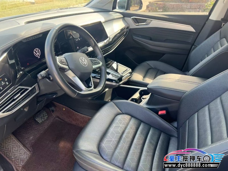 21年大众揽镜轿车抵押车出售