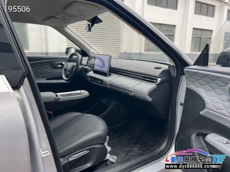 25年东风纳米01轿车抵押车出售