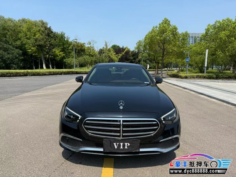 21年奔驰E轿车抵押车出售