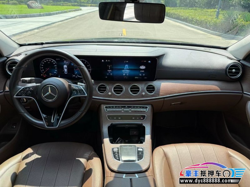 21年奔驰E轿车抵押车出售