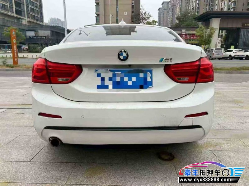 18年宝马1系轿车抵押车出售