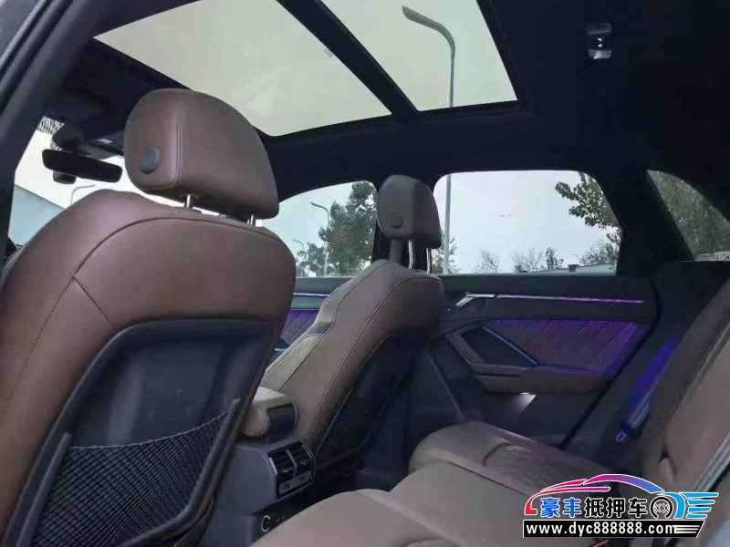 23年奥迪Q3轿车抵押车出售