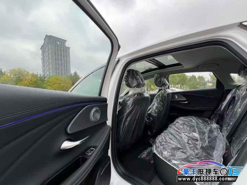 25年奇瑞风云轿车抵押车出售