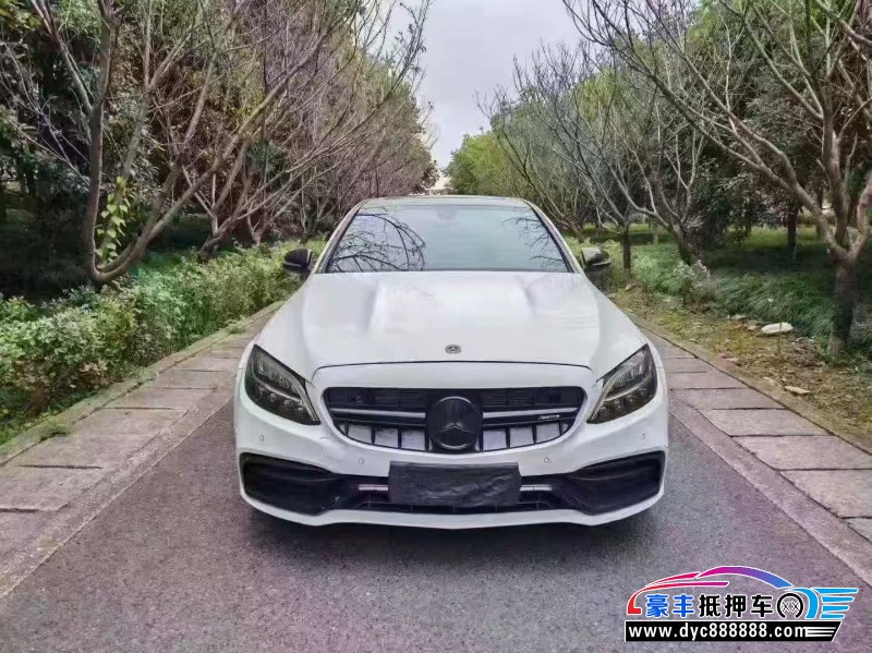 20年奔驰C轿车抵押车出售