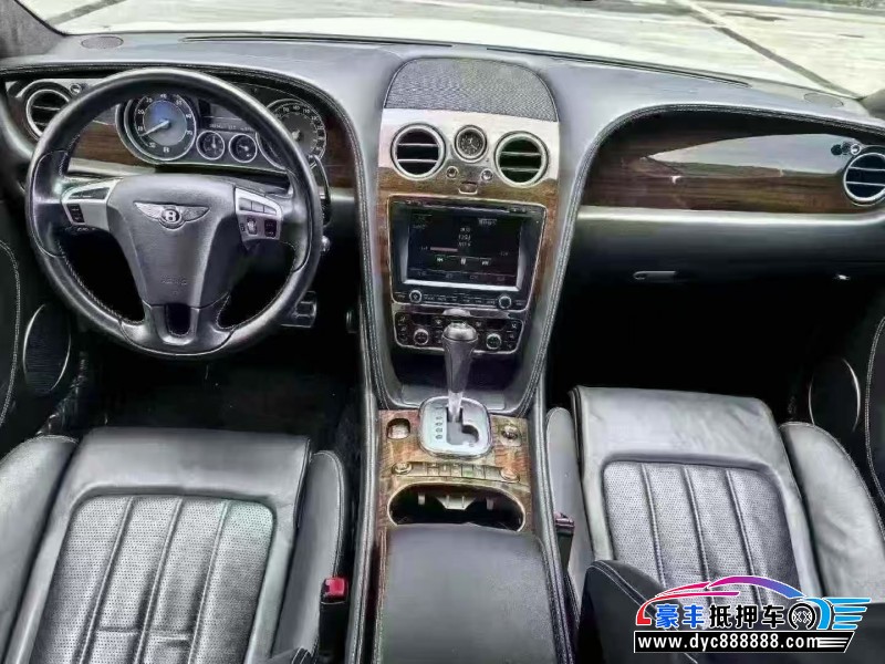 14年宾利欧陆轿车抵押车出售