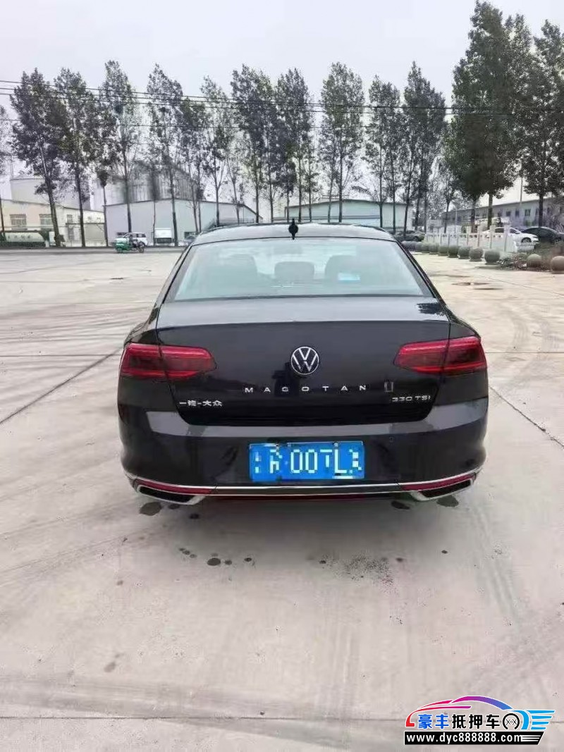 21年大众迈腾轿车抵押车出售