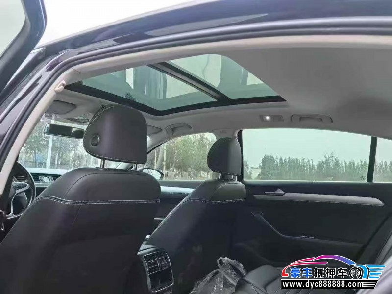 21年大众迈腾轿车抵押车出售