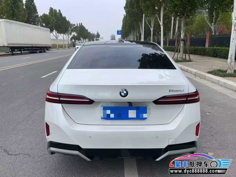 24年宝马5系轿车抵押车出售