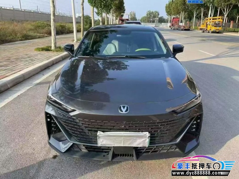 23年长安长安UNI轿车抵押车出售