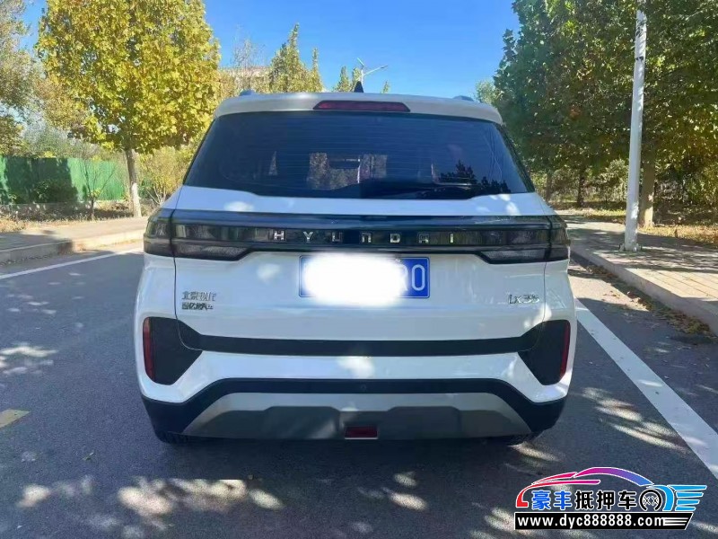 21年现代ix35轿车抵押车出售