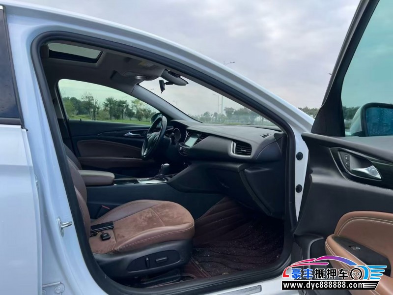 20年别克君威轿车抵押车出售