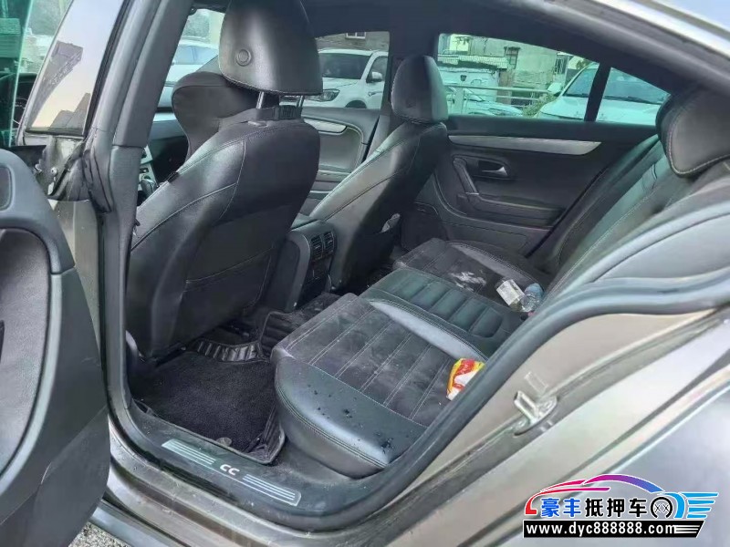 14年大众CC轿车抵押车出售