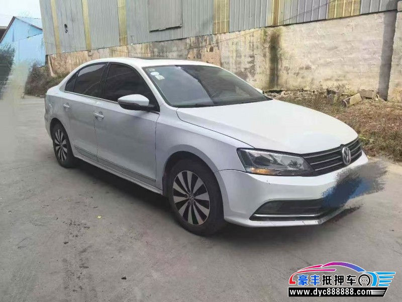 18年大众速腾轿车抵押车出售