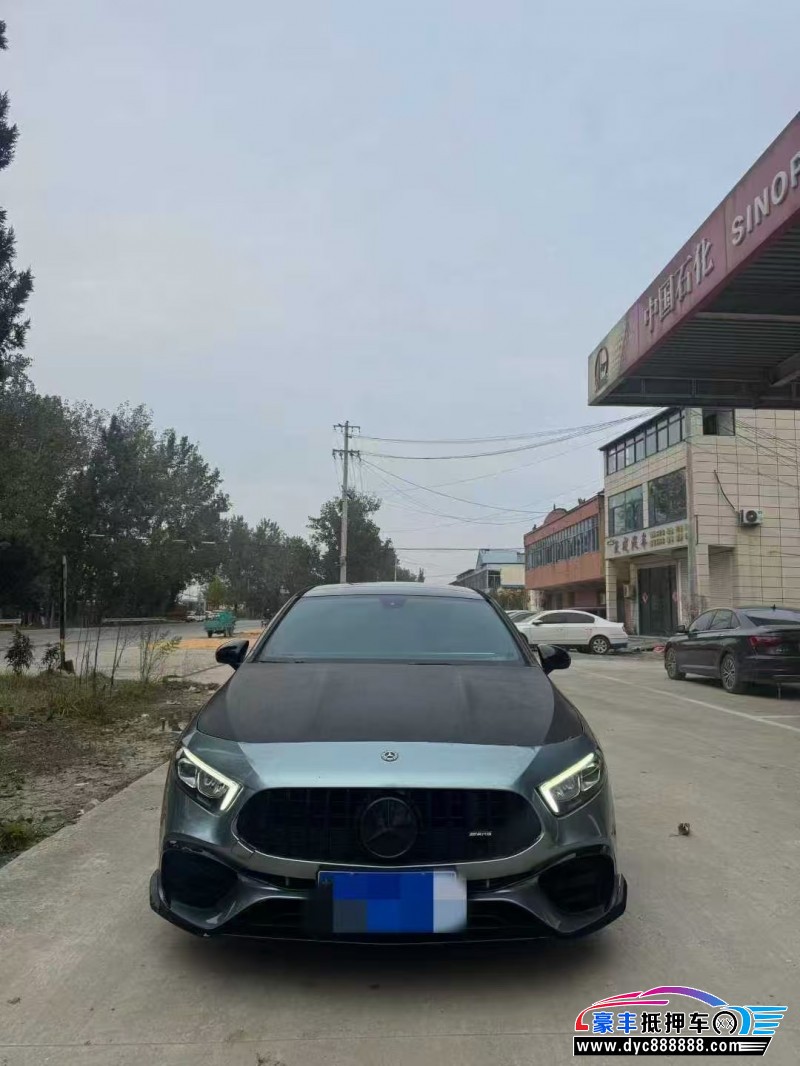 19年奔驰A轿车抵押车出售