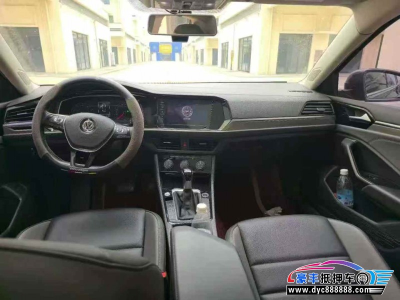 22年大众速腾轿车抵押车出售