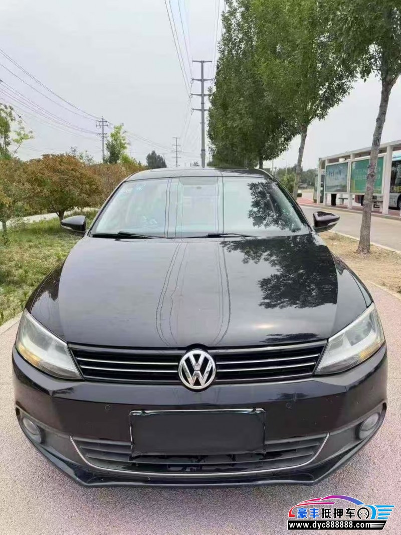 13年大众速腾轿车抵押车出售