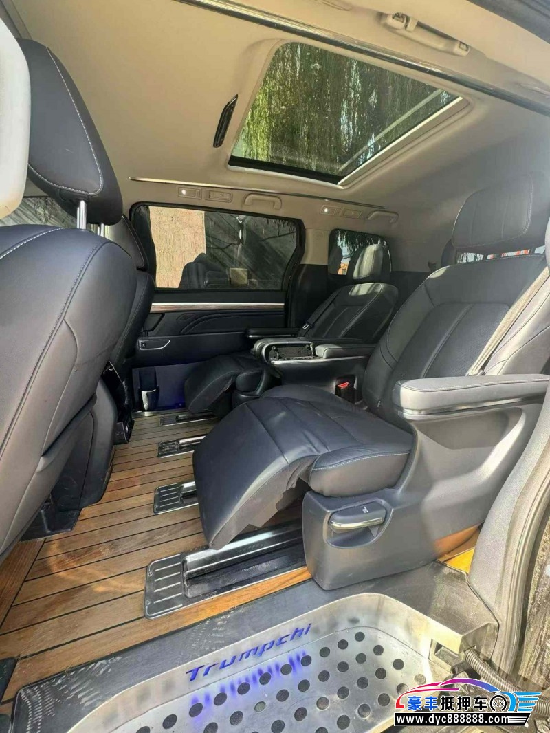 21年传祺M8轿车抵押车出售