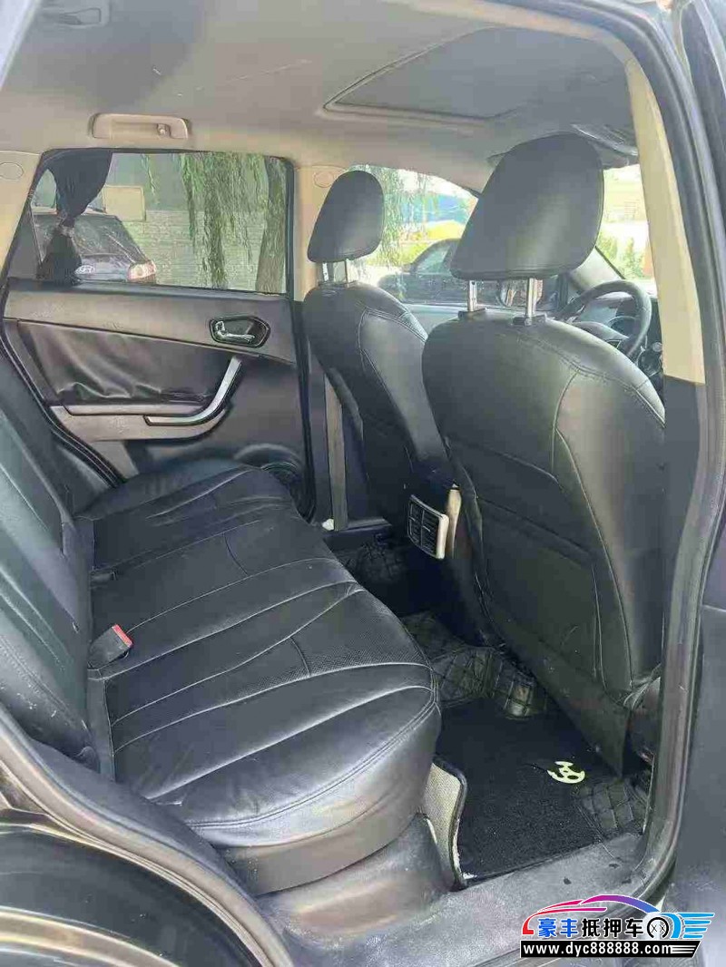 13年传祺GS5轿车抵押车出售