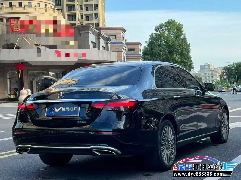 22年奔驰E轿车抵押车出售