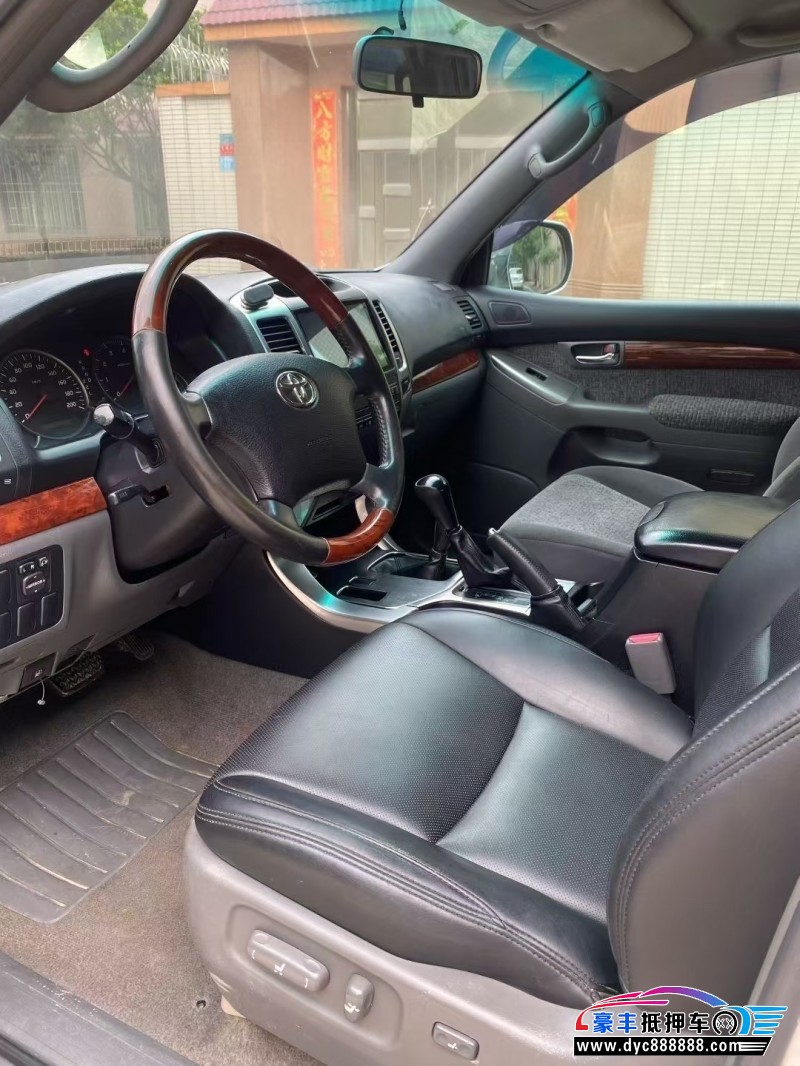 09年丰田普拉多（霸道）轿车抵押车出售