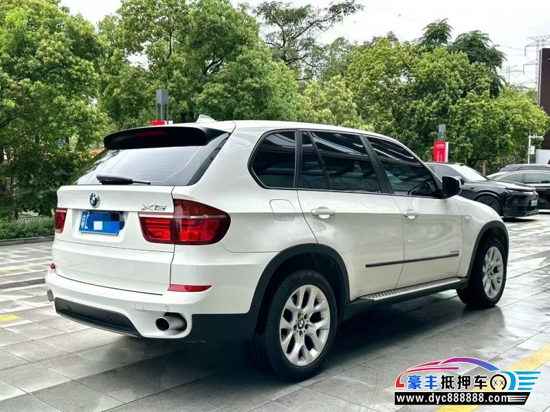 14年宝马X5轿车抵押车出售