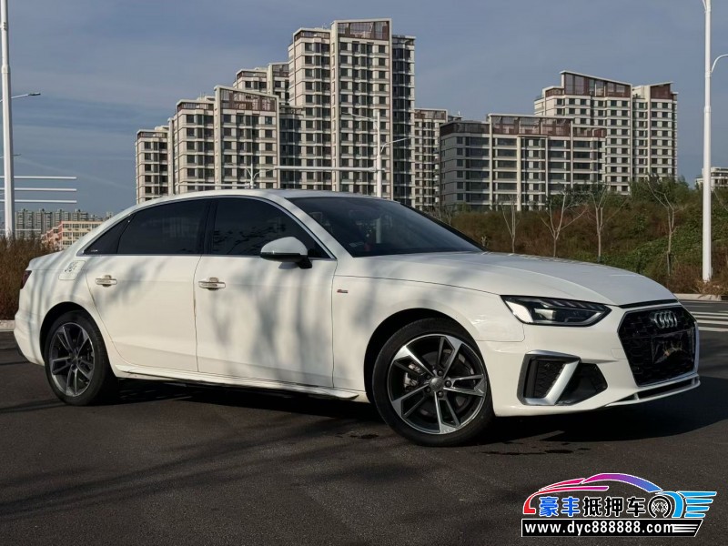 22年奥迪A4轿车抵押车出售