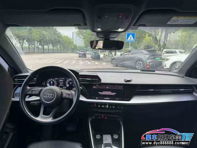 23年奥迪A4轿车抵押车出售