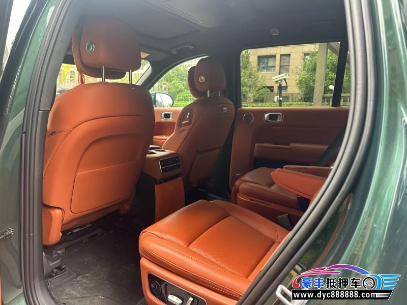 23年理想L9轿车抵押车出售