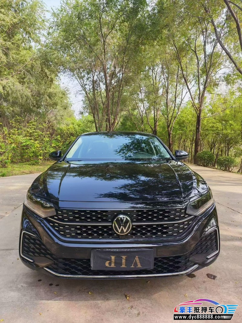 25年大众帕萨特轿车抵押车出售