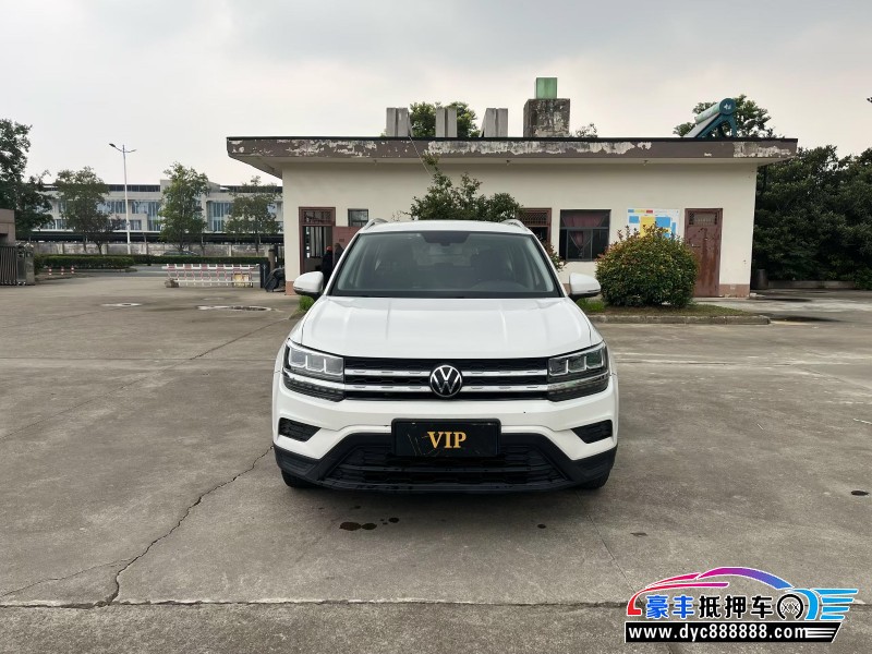 22年大众途岳轿车抵押车出售