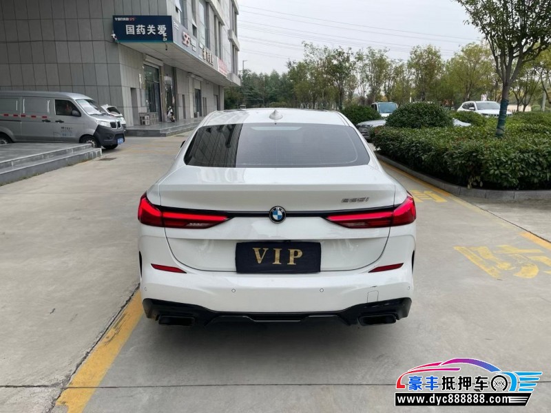 24年宝马2系轿车抵押车出售