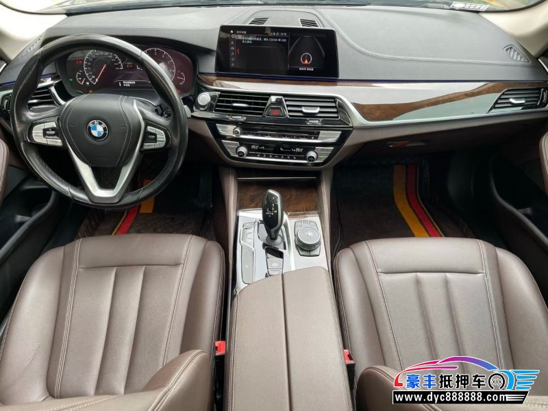 19年宝马5系轿车抵押车出售