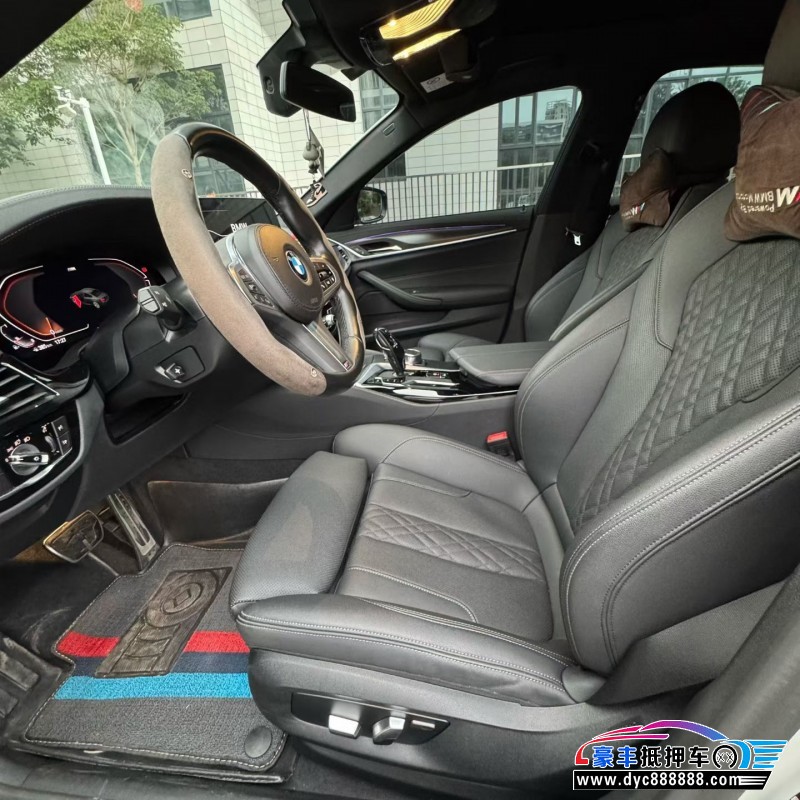 23年宝马5系轿车抵押车出售